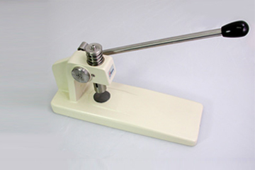 KBr - Table Press